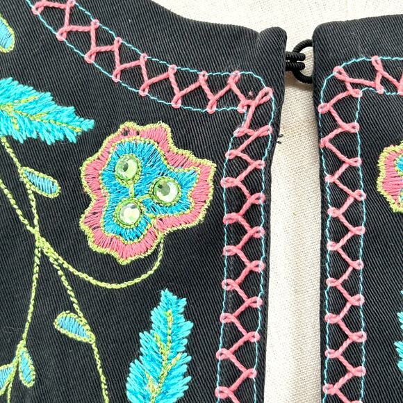 Vintage Y2K Double D Ranch Black Embroidered Floral Cropped Blazer - Picture 3 of 7